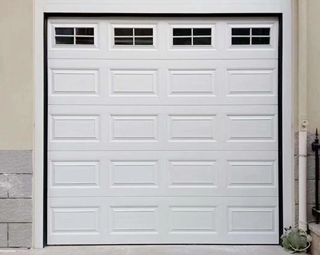 Insulated Steel Sectional Garage Doors for Homes
