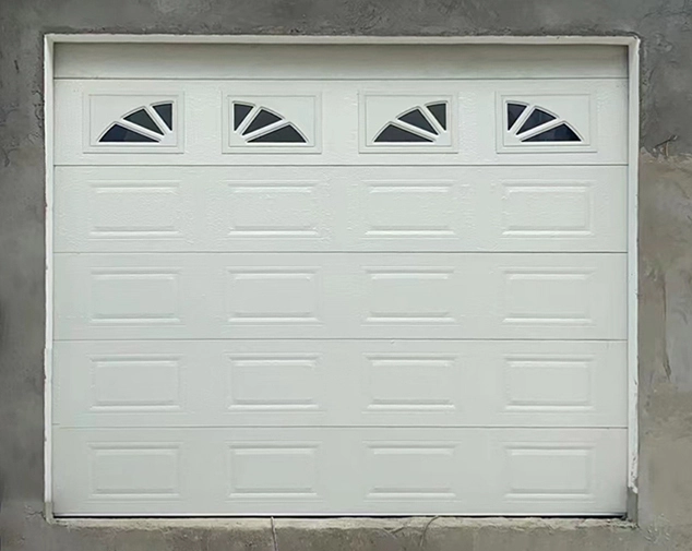 Insulated Steel Sectional Garage Doors for Homes