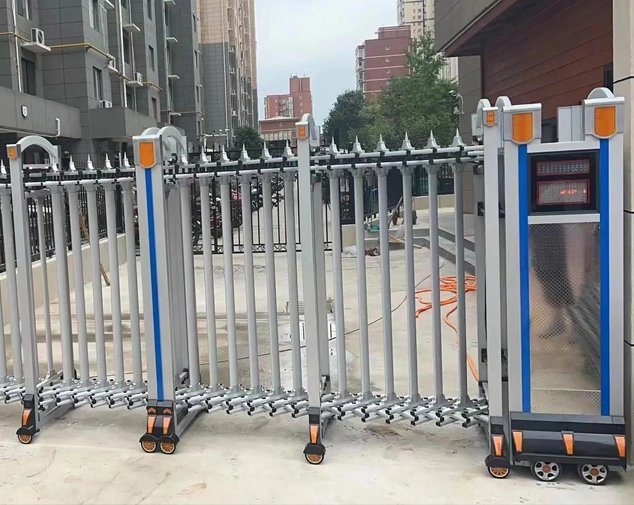 Automatic Retractable Safety Gate Portable Barrier for School Area
